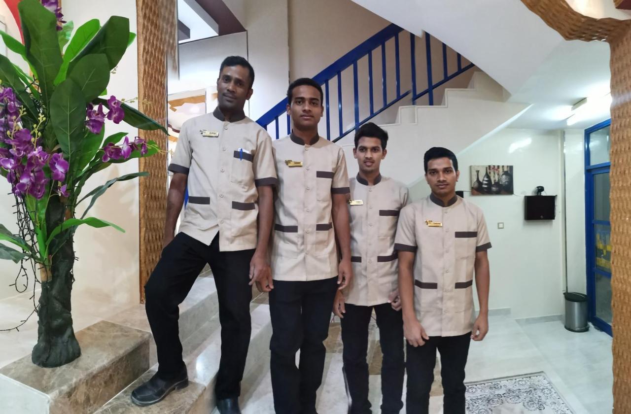 Al Aman Hotel Apartment アル・ブライミ エクステリア 写真